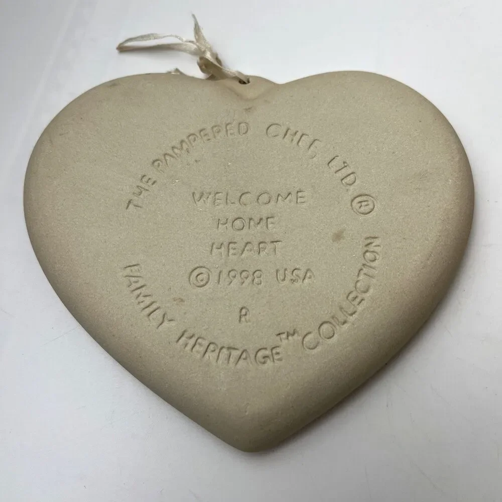 Pampered Chef Welcome Home Heart Stoneware Shortbread Cookie Mold 1998